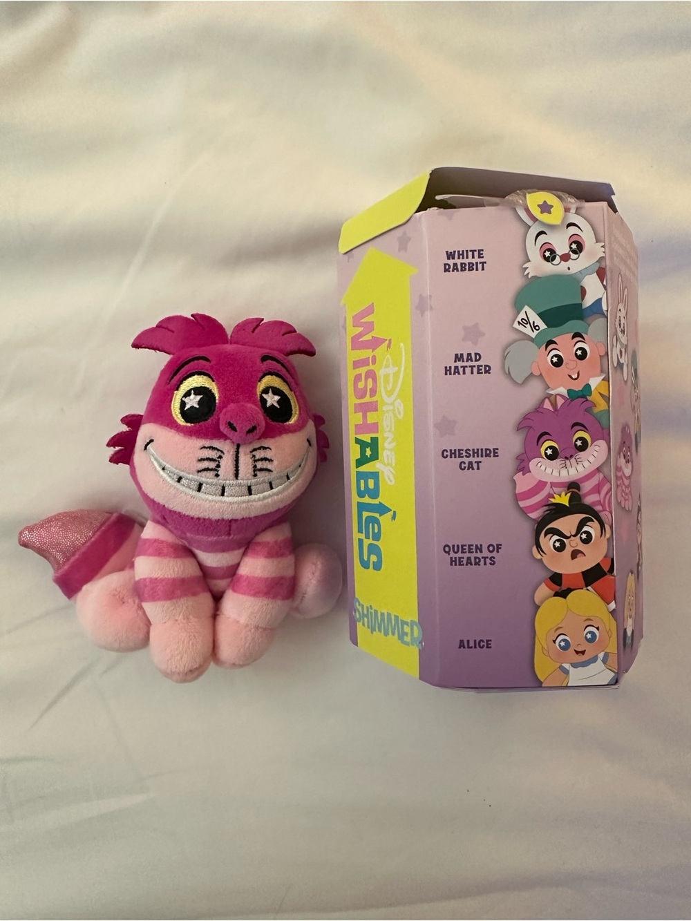 Disney Wishables Shimmer Alice in Wonderland 2026 Cheshire Cat Wishable